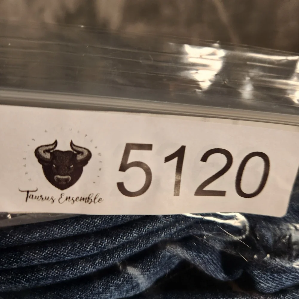 Levi's 501XX Jeans Men's 42X32 Blue Original Straight Leg Button Fly Denim 501‎